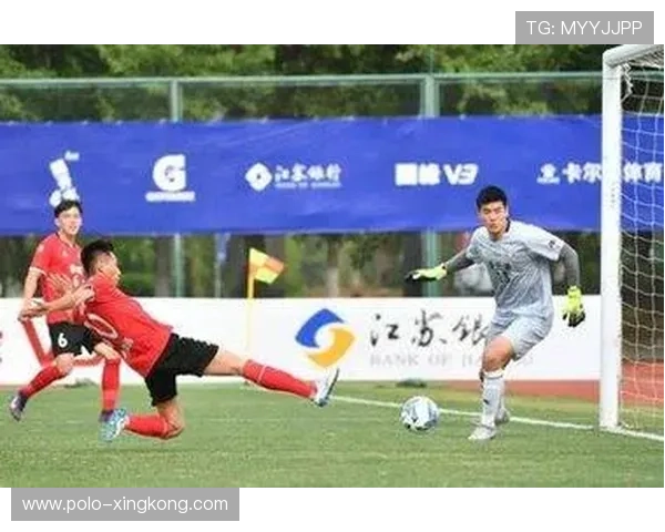 民间足球队十佳球星排名揭晓 看看谁是最具影响力的草根球员